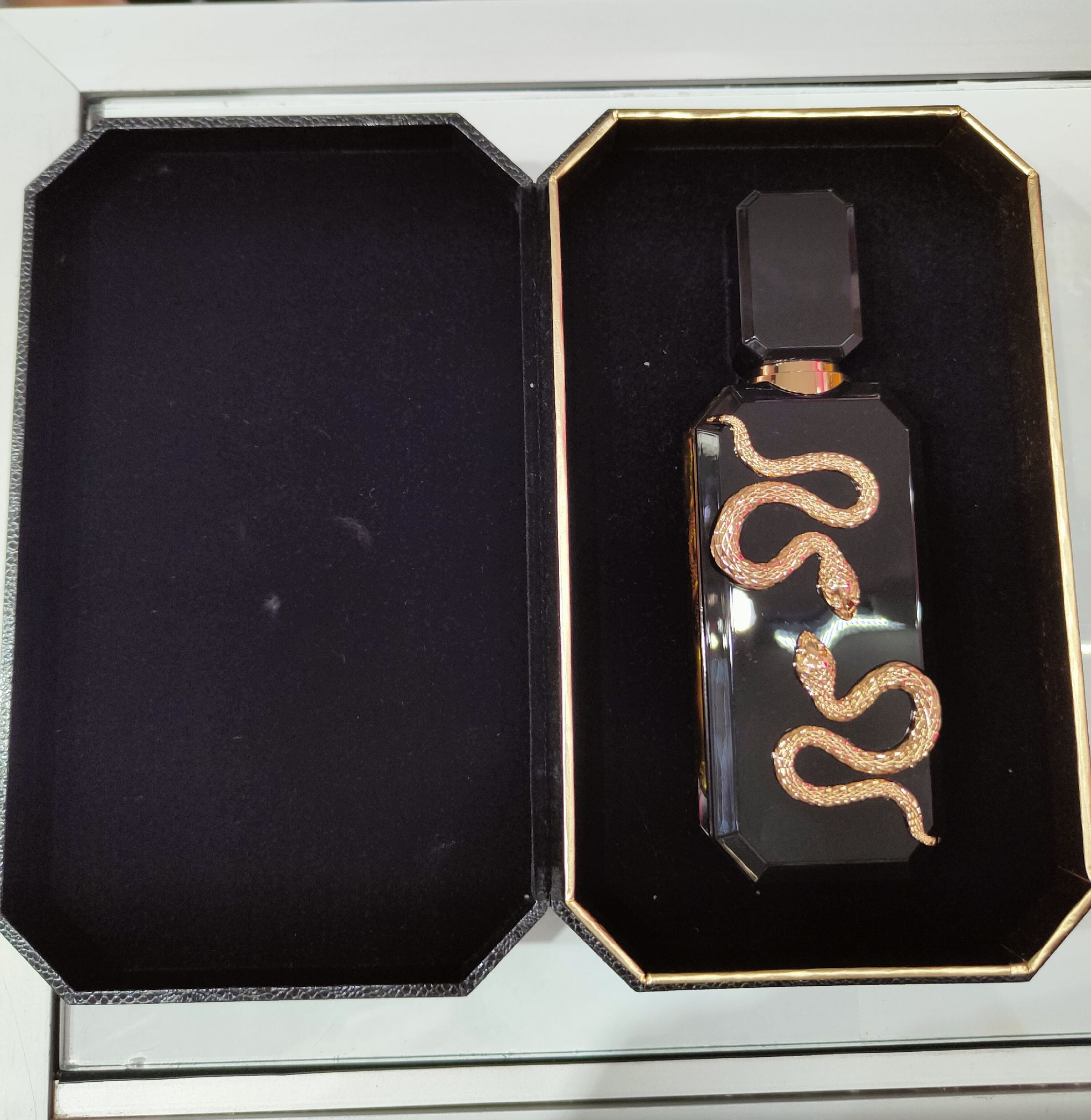 Veneno Black  100 ML - Imagen 3